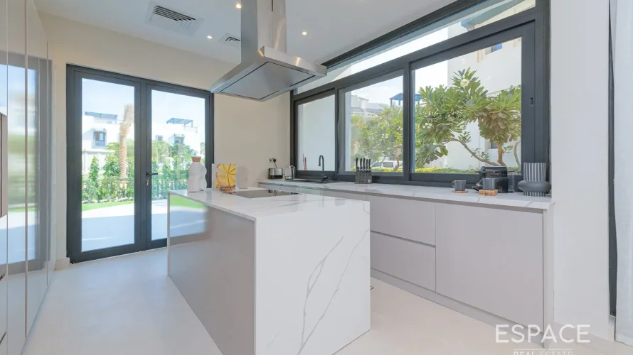 4 غرف نوم تاون هاوس في Palma Residences, الإمارات العربية المتحدة رقم 931 № 2