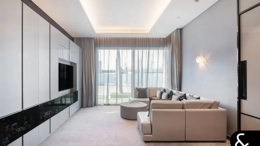 6 غرفة نوم  فيلا في Signature Villas, الإمارات العربية المتحدة رقم 1362 № 7