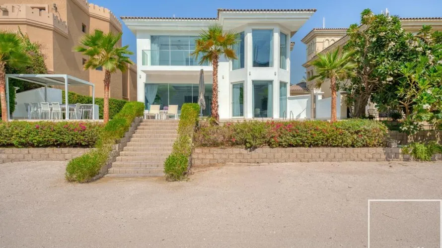 6 غرفة نوم  فيلا في Garden Homes, الإمارات العربية المتحدة رقم 1115