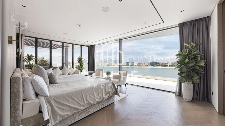 6 غرفة نوم  فيلا في Signature Villas, الإمارات العربية المتحدة رقم 721 № 24