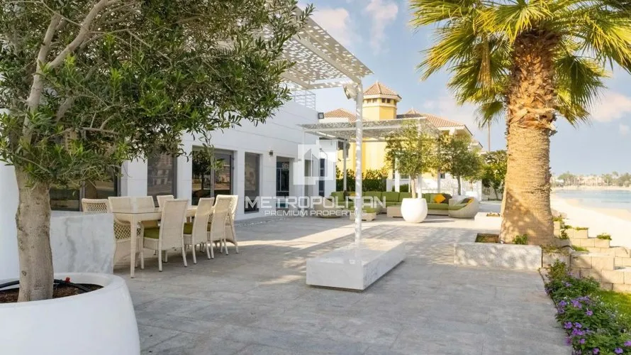 6 غرفة نوم  فيلا في Signature Villas, الإمارات العربية المتحدة رقم 969 № 19