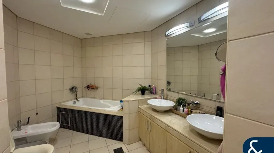 2 غرف نوم شقة في Shoreline Apartments, الإمارات العربية المتحدة رقم 1205 № 2