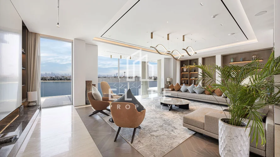 6 غرفة نوم  فيلا في Signature Villas, الإمارات العربية المتحدة رقم 721 № 3