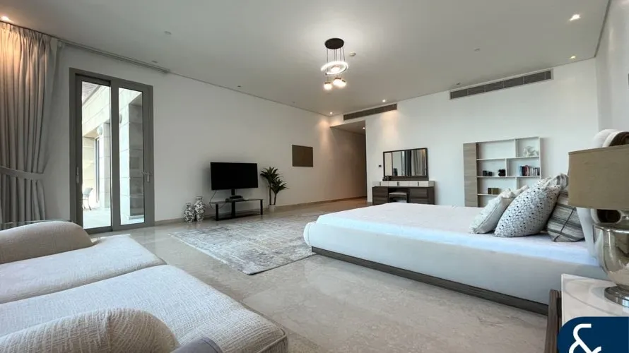 4 غرف نوم شقة في The Crescent, الإمارات العربية المتحدة رقم 1075 № 1