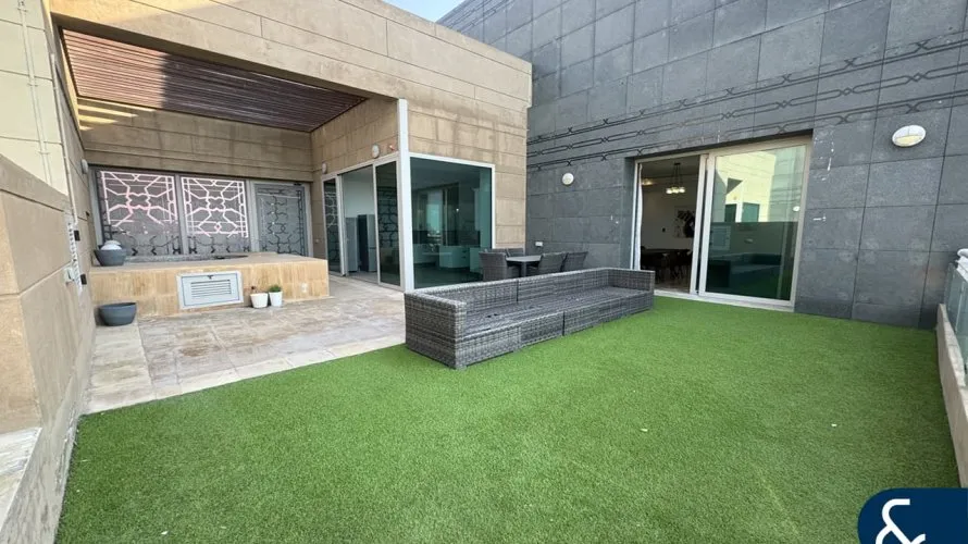 4 غرف نوم شقة في The Crescent, الإمارات العربية المتحدة رقم 1075 № 11