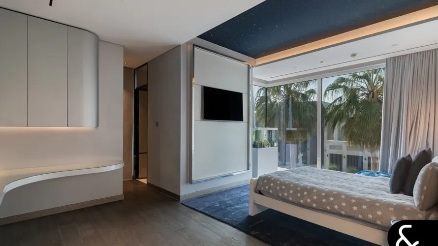 6 غرفة نوم  فيلا في Signature Villas, الإمارات العربية المتحدة رقم 1362 № 14