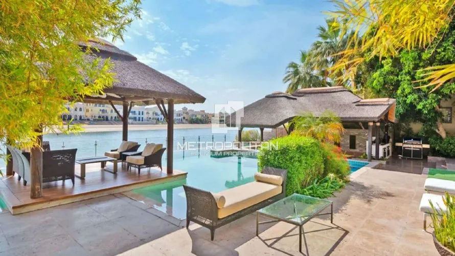 5 غرفة نوم  فيلا في Signature Villas, الإمارات العربية المتحدة رقم 359 № 1