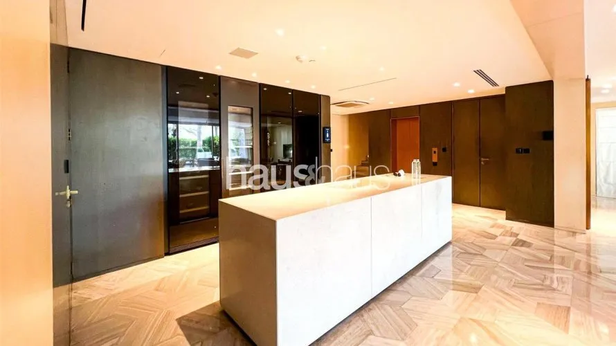 5 غرفة نوم  فيلا في FIVE Palm Jumeirah, الإمارات العربية المتحدة رقم 601 № 2