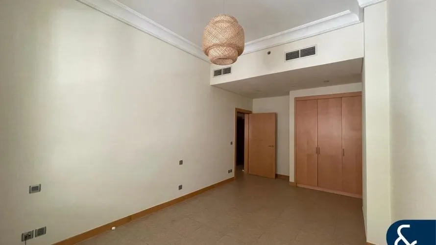 1 غرف نوم شقة في Shoreline Apartments, الإمارات العربية المتحدة رقم 1053