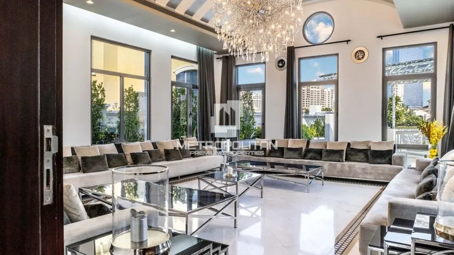 6 غرفة نوم  فيلا في Signature Villas, الإمارات العربية المتحدة رقم 969 № 9