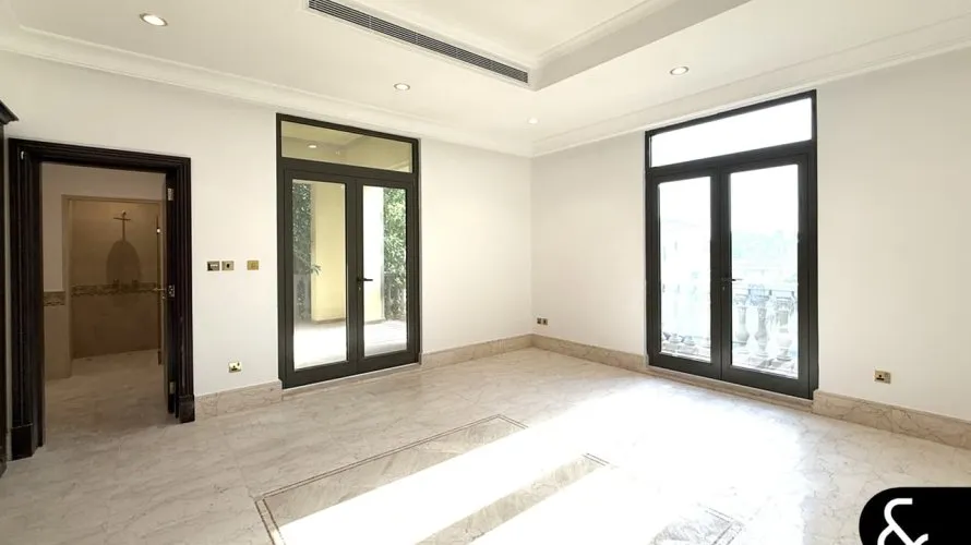 6 غرفة نوم  فيلا في Signature Villas, الإمارات العربية المتحدة رقم 1051 № 13