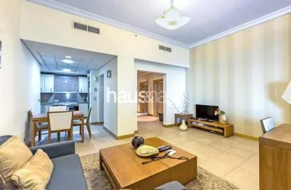 1 غرف نوم شقة في Shoreline Apartments, الإمارات العربية المتحدة رقم 572
