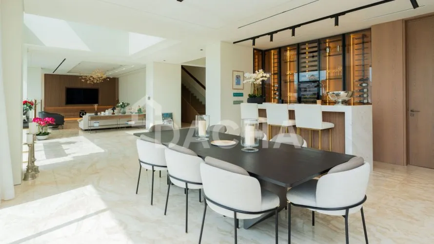 6 غرفة نوم  فيلا في Signature Villas, الإمارات العربية المتحدة رقم 1538 № 8