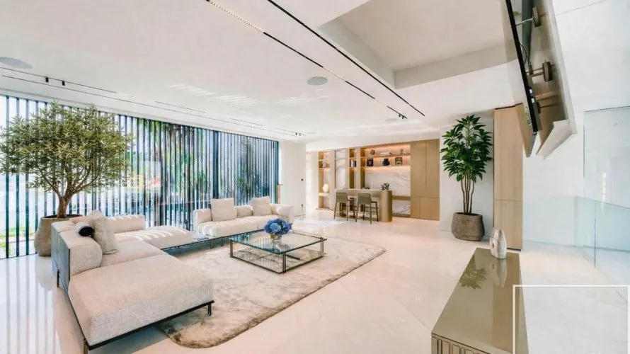 6 غرفة نوم  فيلا في Signature Villas, الإمارات العربية المتحدة رقم 2730 № 11