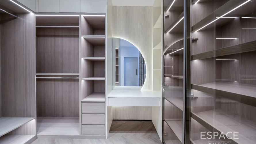 Apartamento de 2 dormitorios en Palm Jumeirah, UAE No. 926 № 7