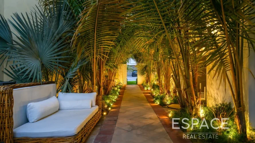 Villa de 4 dormitorios en Palm Jumeirah, UAE No. 884 № 18