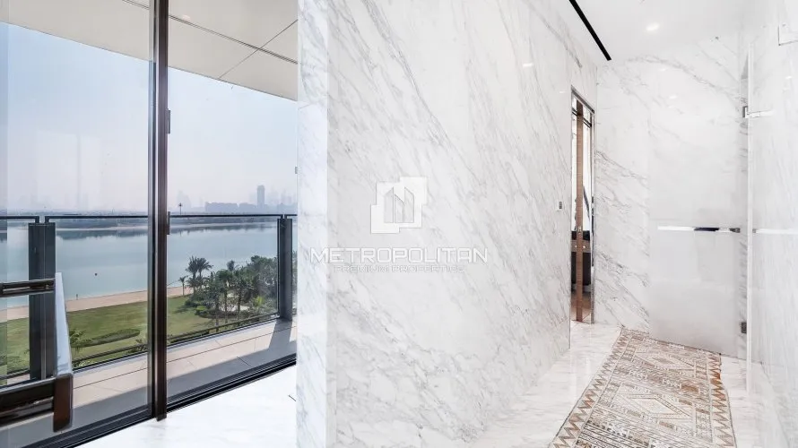 Apartamento de 2 dormitorios en Palm Jumeirah, UAE No. 1024 № 13