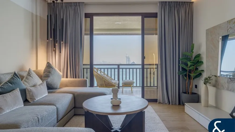 Apartamento de 3 dormitorios en Palm Jumeirah, UAE No. 1074 № 1