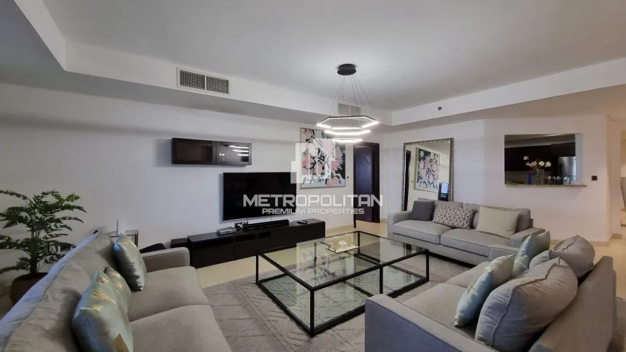 Apartamento de 4 dormitorios en Palm Jumeirah, UAE No. 465