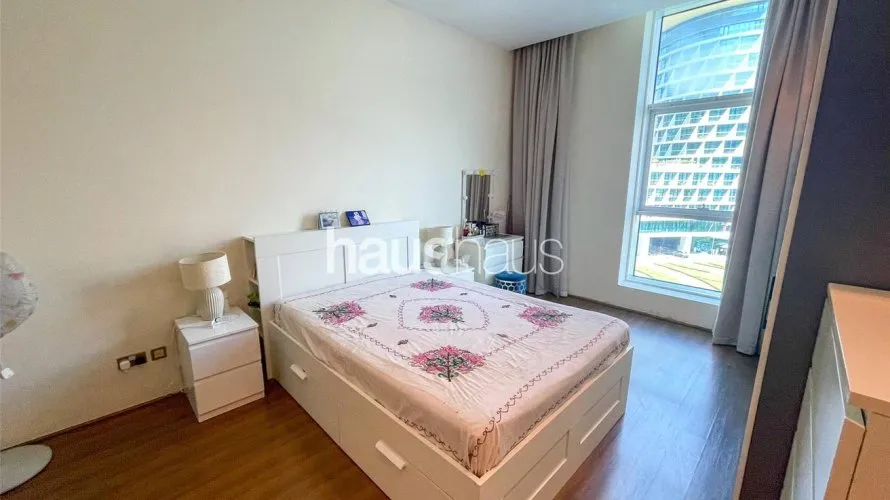 Apartamento de 3 dormitorios en Oceana, UAE No. 591 № 3
