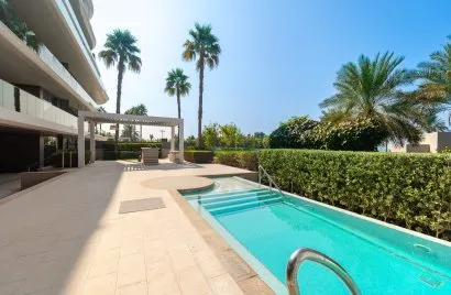 Apartamento de 3 dormitorios en Palm Jumeirah, UAE No. 1286