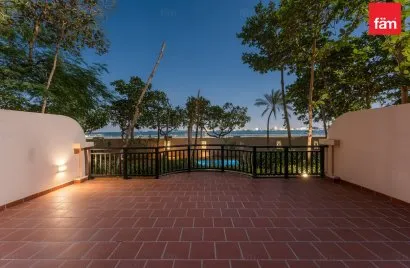 Apartamento de 2 dormitorios en Palm Jumeirah, UAE No. 1194