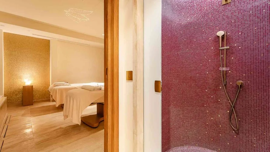 Villa de 4 dormitorios en Palm Jumeirah, UAE No. 1332 № 21