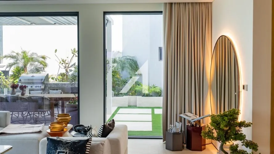 Villa de 6 dormitorios en Garden Homes, UAE No. 1259 № 14