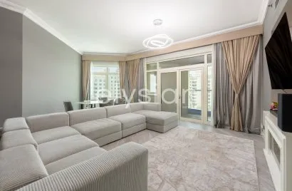 Apartamento de 3 dormitorios en Shoreline Apartments, UAE No. 508