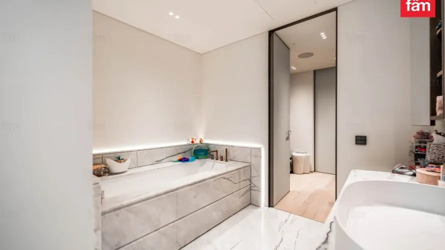 Apartamento de 2 dormitorios en Palm Jumeirah, UAE No. 477 № 11