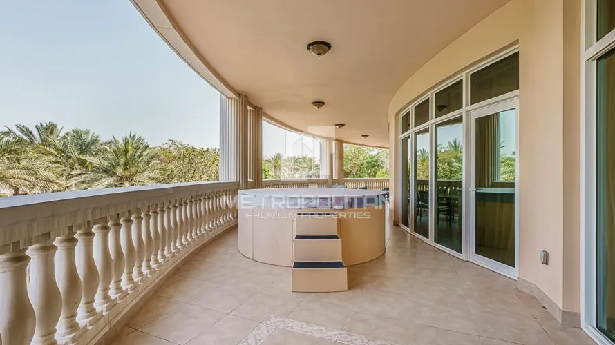 Apartamento de 4 dormitorios en Palm Jumeirah, UAE No. 942 № 8