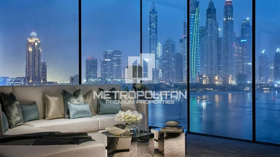 Apartamento de 2 dormitorios en Palm Jumeirah, UAE No. 291 № 1