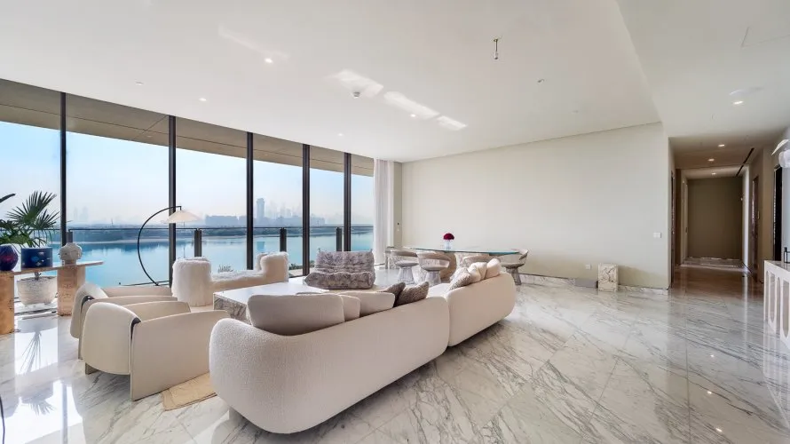 Apartamento de 2 dormitorios en Palm Jumeirah, UAE No. 1323 № 1