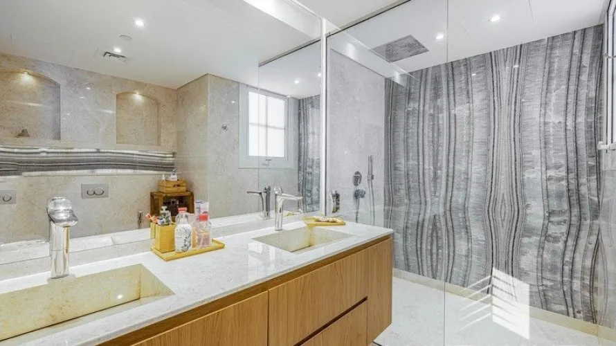 Apartamento de 3 dormitorios en Marina Residences, UAE No. 328 № 11