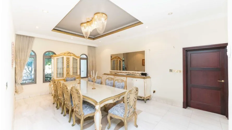 Villa de 6 dormitorios en Palm Jumeirah, UAE No. 1250