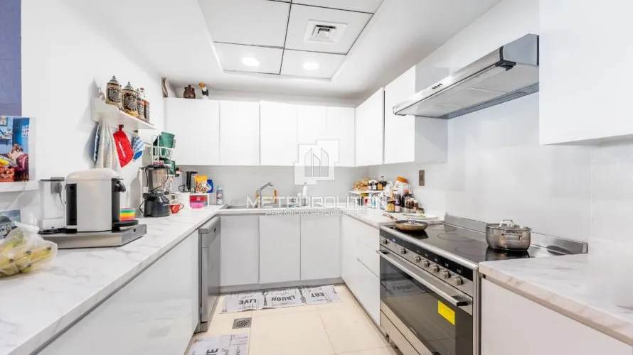 Apartamento de 3 dormitorios en Palm Jumeirah, UAE No. 980 № 6