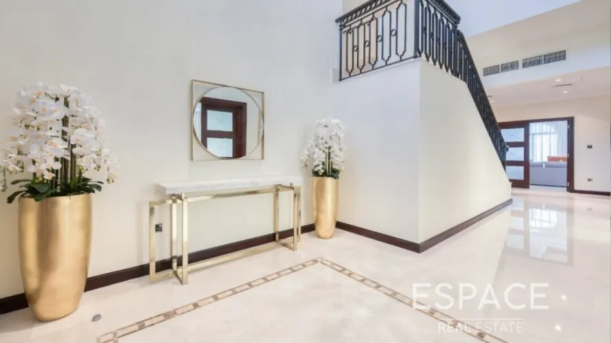 Villa de 5 dormitorios en Palm Jumeirah, UAE No. 887 № 4