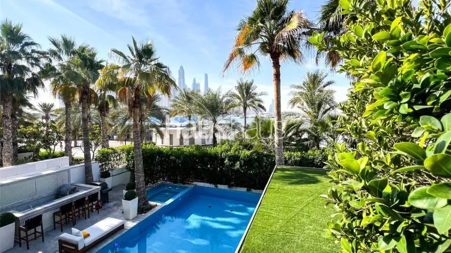 Villa de 5 dormitorios en FIVE Palm Jumeirah, UAE No. 601 № 14