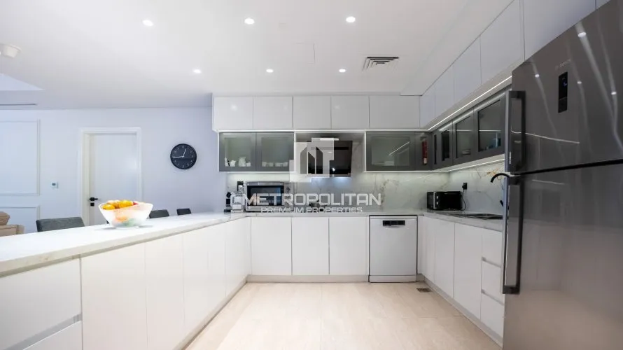 Apartamento de 4 dormitorios en Palm Jumeirah, UAE No. 470 № 7