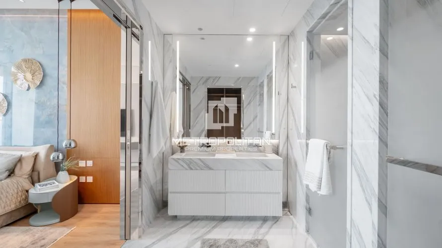 Apartamento de 2 dormitorios en Palm Jumeirah, UAE No. 989 № 27