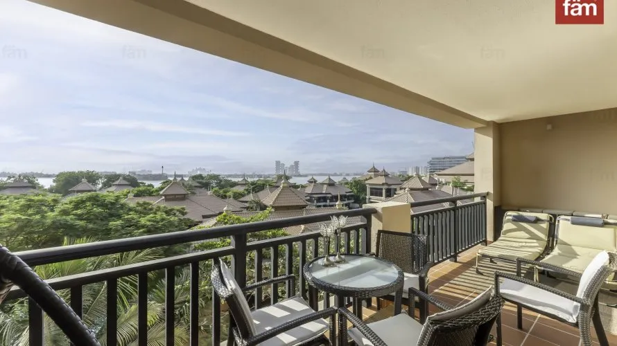 Apartamento de 1 dormitorio en Palm Jumeirah, UAE No. 796 № 2