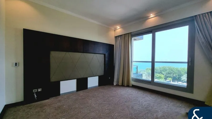 Apartamento de 2 dormitorios en The Crescent, UAE No. 1073 № 9