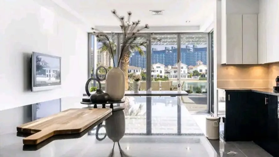 Villa de 6 dormitorios en Signature Villas, UAE No. 297 № 22