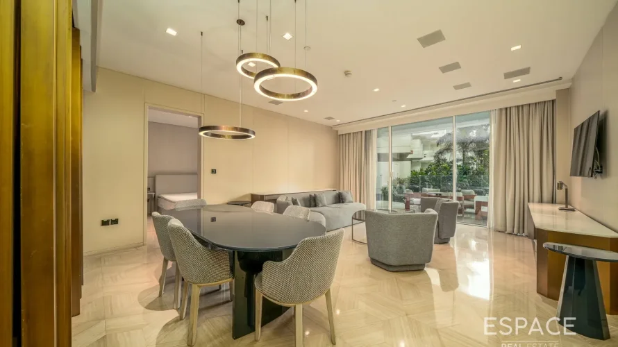 Apartamento de 2 dormitorios en Palm Jumeirah, UAE No. 877 № 8