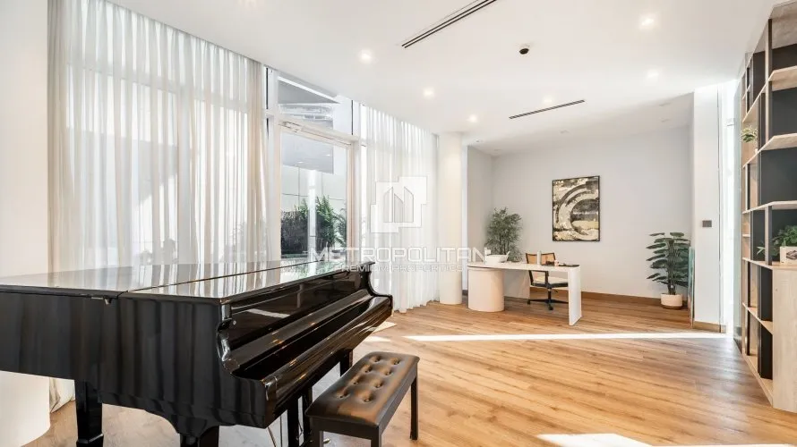 Ático de 4 dormitorios en Oceana, UAE No. 1021 № 3