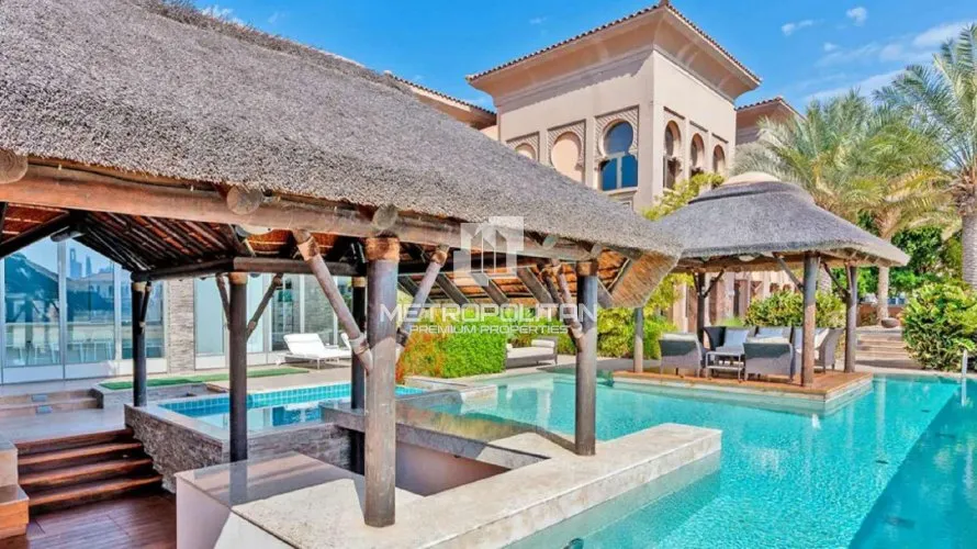Villa de 5 dormitorios en Signature Villas, UAE No. 359