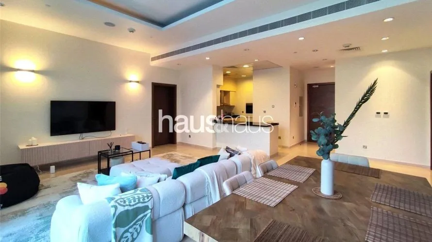 Apartamento de 2 dormitorios en Oceana, UAE No. 597