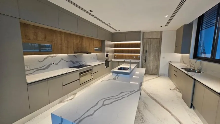 Villa de 9 dormitorios en Palm Jumeirah, UAE No. 304 № 2