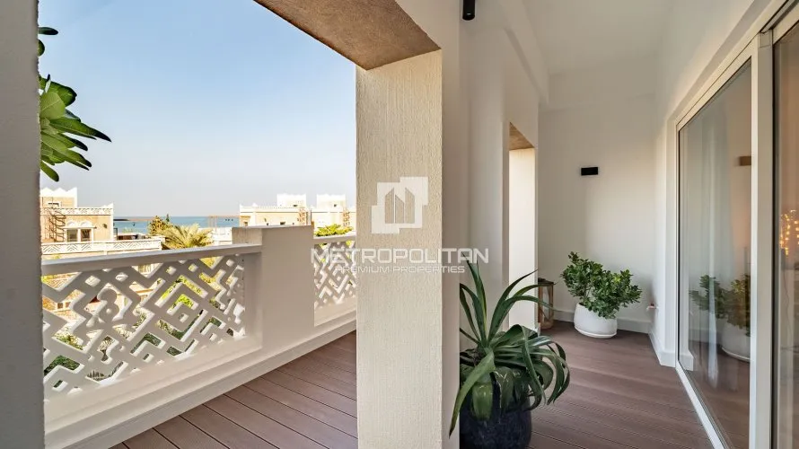 Apartamento de 2 dormitorios en Palm Jumeirah, UAE No. 1037 № 22