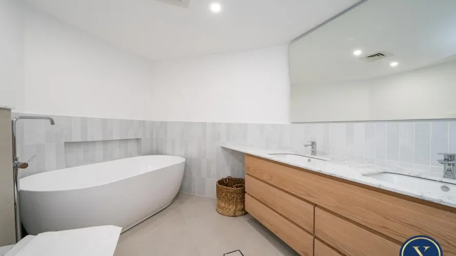 Apartamento de 2 dormitorios en Shoreline Apartments, UAE No. 613 № 15